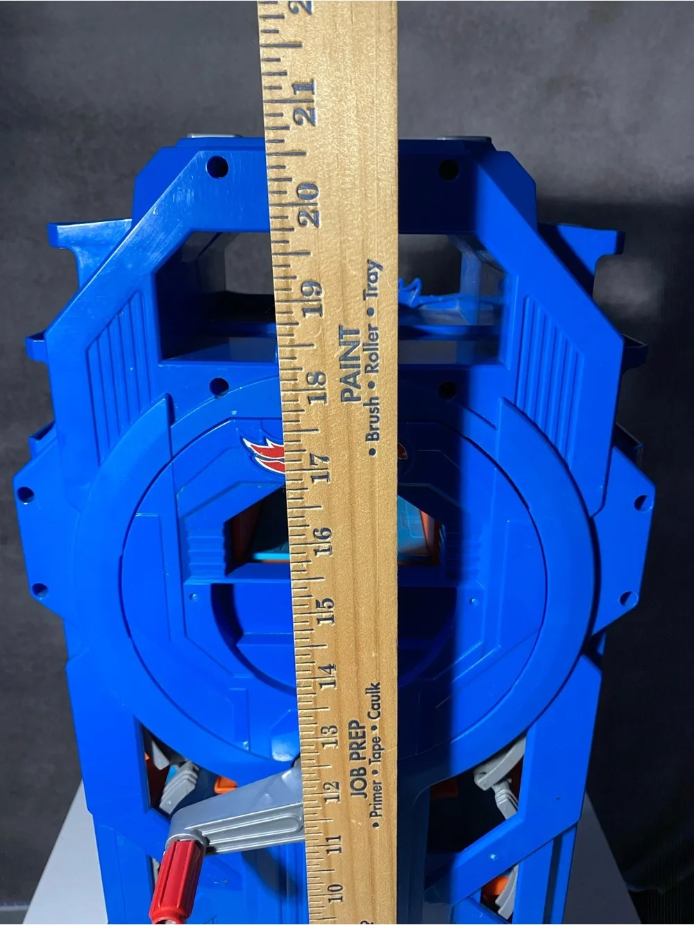 Hot Wheels Mega Garage Car Wheel Storage Tower Playset Crank Lift Blue